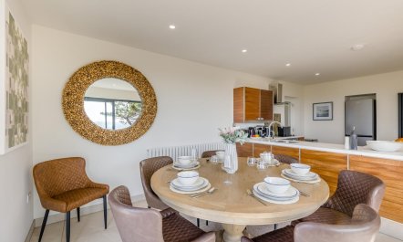4 Bed in Aberdovey 6