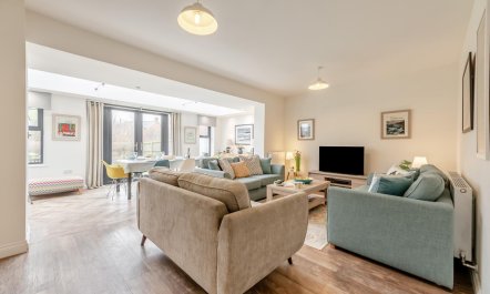 4 Bed in Embleton