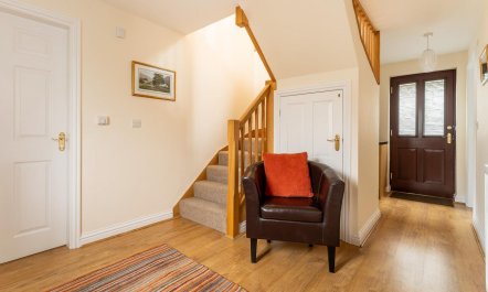2 Bed in Windermere 9