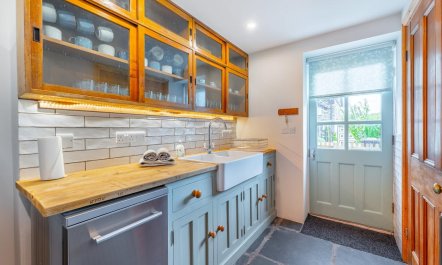 4 Bed in Troutbeck Bridge 8