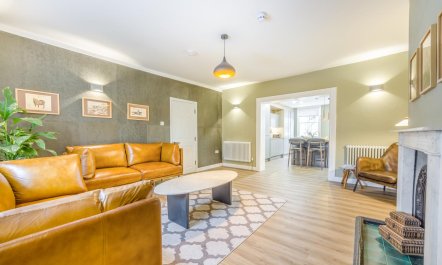 2 Bed in Cheltenham