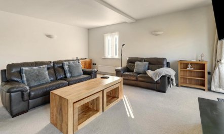 4 Bed in Keswick 9