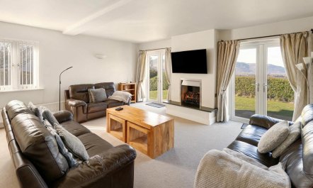 4 Bed in Keswick 2