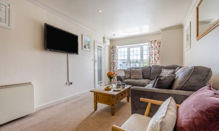 2 Bed in Perranporth