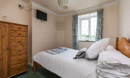 2 Bed in Perranporth 1