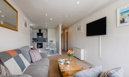 2 Bed in Perranporth 7
