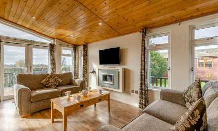 2 Bed in Athelington 5
