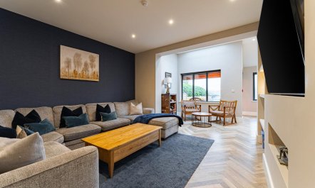 5 Bed in Windermere 6