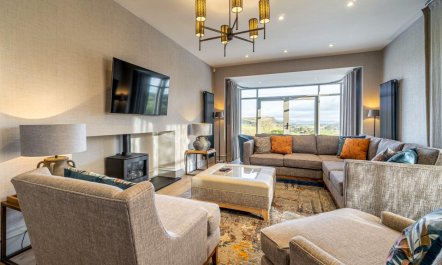 7 Bed in Windermere 5