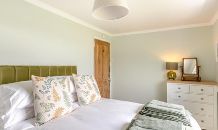 2 Bed in Marshwood 9