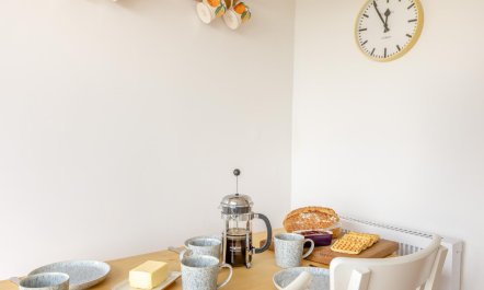2 Bed in Marshwood 9