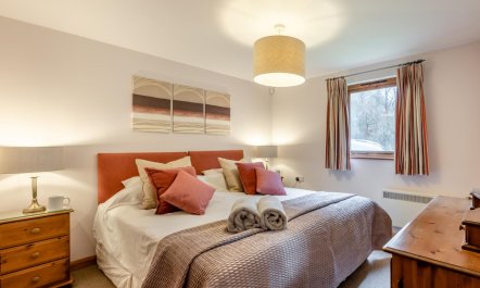 3 Bed in Weybourne 1
