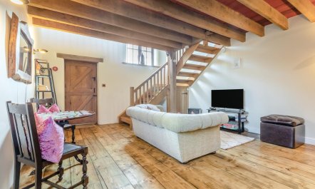 1 Bed in East Chilla 7