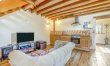 1 Bed in East Chilla 6