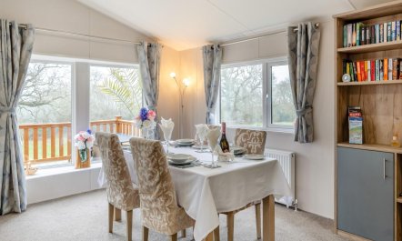 2 Bed in Upton 4