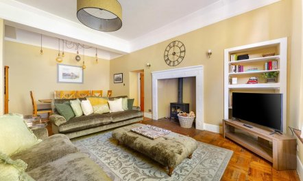 4 Bed in Loughrigg