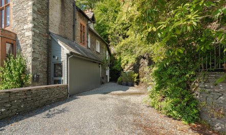 4 Bed in Loughrigg 2