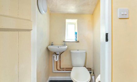 5 Bed in Bowness-on-Windermere 9