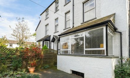 5 Bed in Bowness-on-Windermere 6