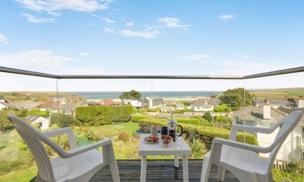 1 Bed in Harlyn Bay