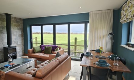 2 Bed in Pennard 3
