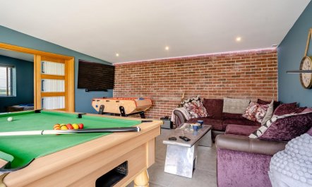 1 Bed in Pennard 7