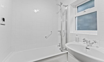 1 Bed in Portinscale 8