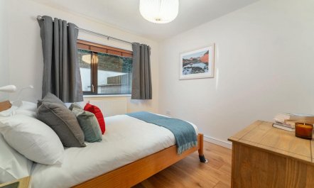 2 Bed in Ambleside 8