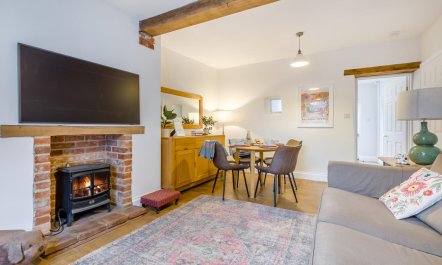 3 Bed in Holt 3