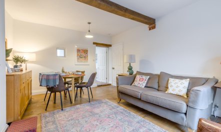 3 Bed in Holt 8