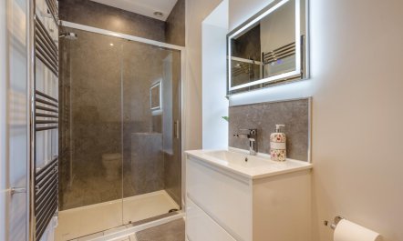 1 Bed in Child Okeford 6