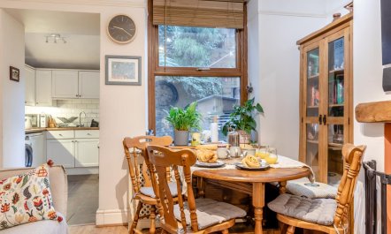3 Bed in Buxton 3