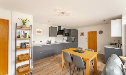 2 Bed in Ambleside 8