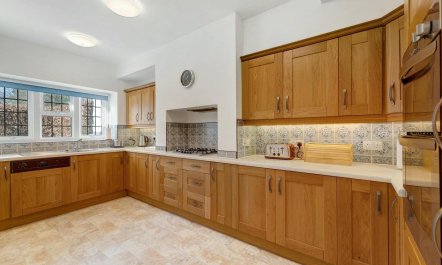 3 Bed in Bowness On Windermere 1