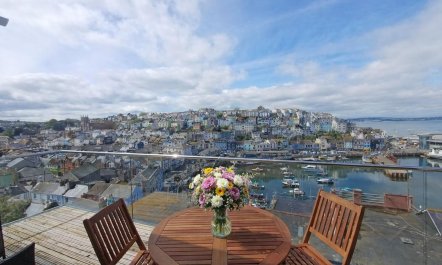 4 Bed in Brixham 2