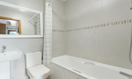 2 Bed in Crook 1
