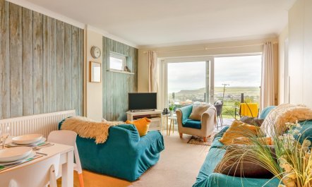 3 Bed in Widemouth Bay 3