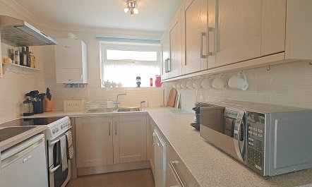 3 Bed in Widemouth Bay 1