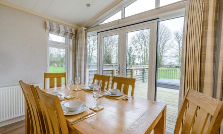 3 Bed in Athelington 9