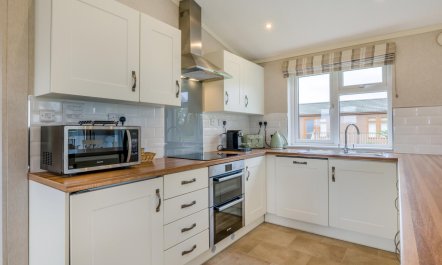 1 Bed in Athelington 8