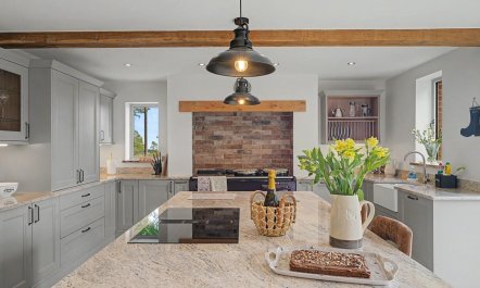 4 Bed in Taunton 4