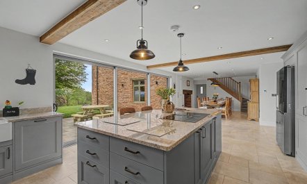 4 Bed in Taunton 5