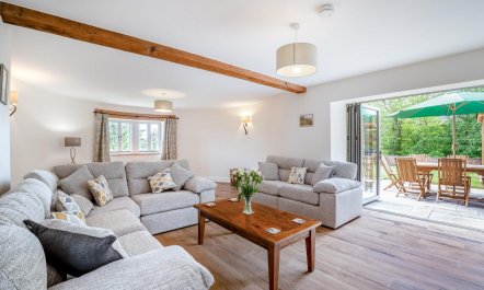 4 Bed in Taunton 8