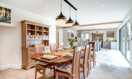 4 Bed in Taunton 6