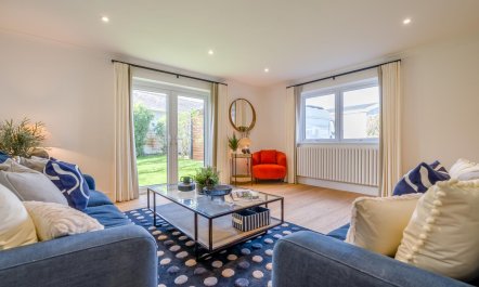 4 Bed in Padstow 1