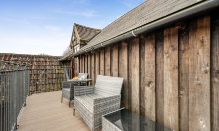 1 Bed in Milton Abbas 1