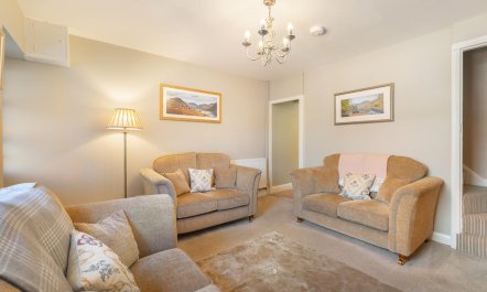 3 Bed in Windermere 5