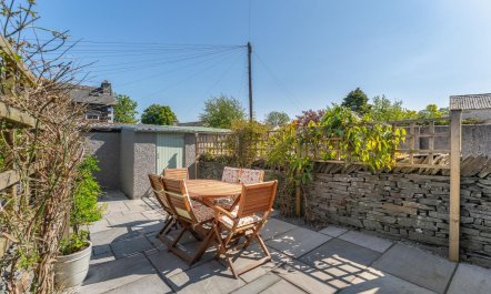 3 Bed in Windermere 2