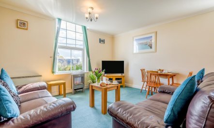 2 Bed in Harlyn Bay 5