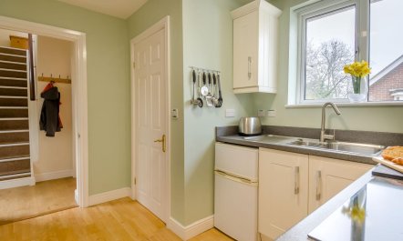 2 Bed in Newton Flotman 9